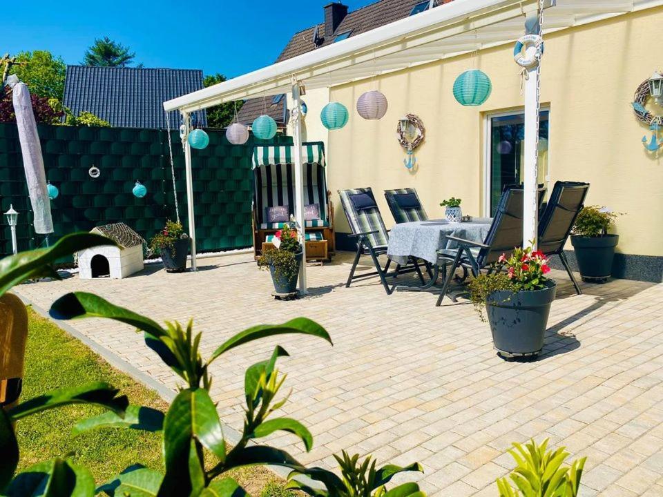 Apartment Glesch แบร์กไฮม์ ภายนอก รูปภาพ