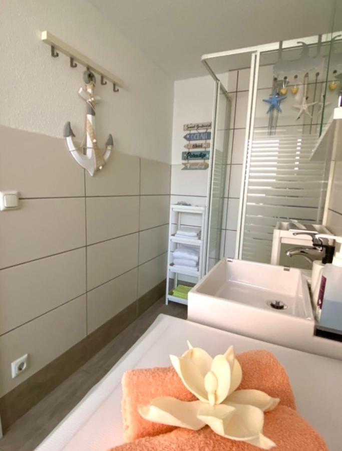 Apartment Glesch แบร์กไฮม์ ภายนอก รูปภาพ